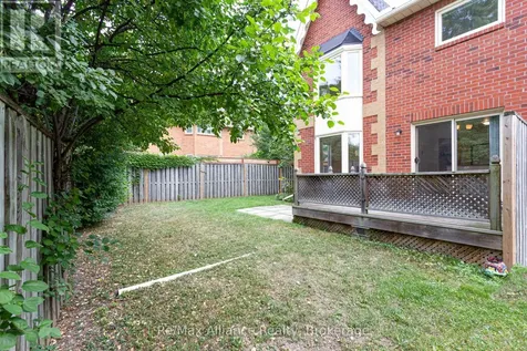2006 Glenada Crescent Oakville (wc Wedgewood Creek) ON L6H 5R9