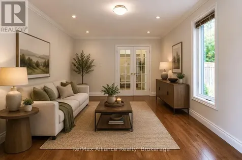2006 Glenada Crescent Oakville (wc Wedgewood Creek) ON L6H 5R9