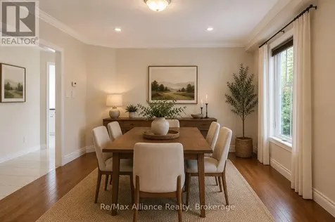 2006 Glenada Crescent Oakville (wc Wedgewood Creek) ON L6H 5R9