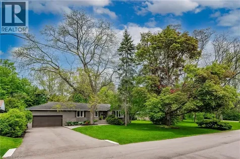 1589 Crediton Parkway Mississauga ON L5G 3X2