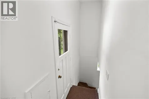 1589 Crediton Parkway Mississauga ON L5G 3X2