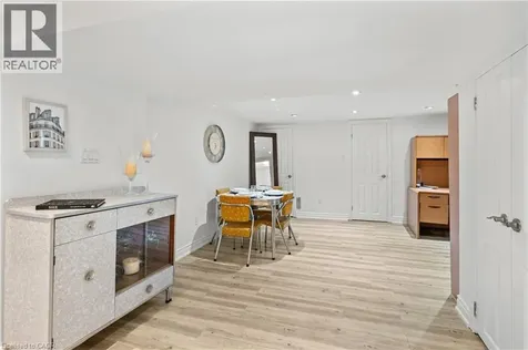 1589 Crediton Parkway Mississauga ON L5G 3X2