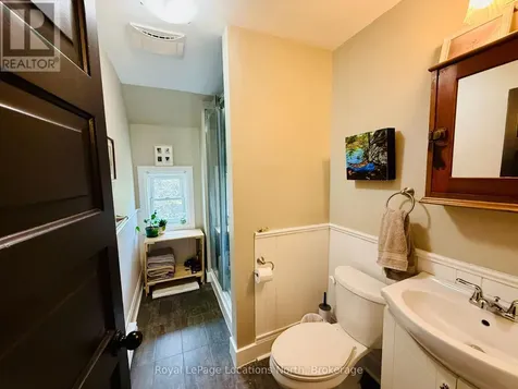 154 Hickory Street Collingwood ON L9Y 3E8