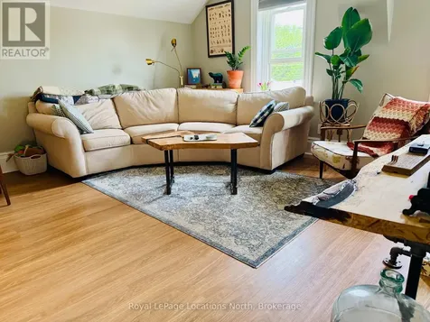 154 Hickory Street Collingwood ON L9Y 3E8