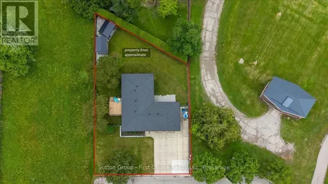34 Dixon Road Stratford ON N5A 6X8