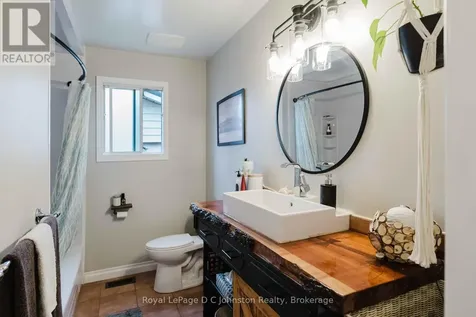 217 Albert Street Arran-elderslie ON N0G 2N0