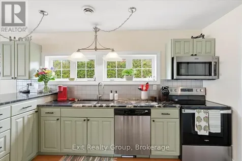 144 Bayview Lane Brighton ON K0K 1L0