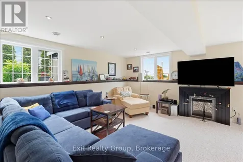 144 Bayview Lane Brighton ON K0K 1L0