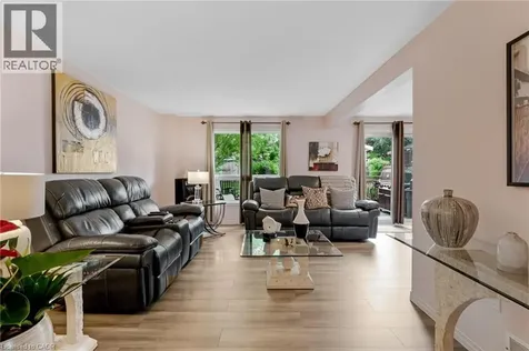 351 Northview Heights Place Cambridge ON N1R 8J1
