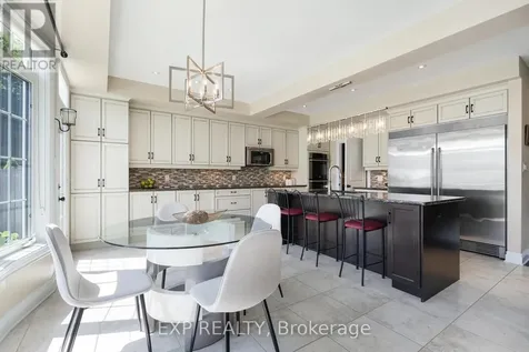 580 Pinawa Circle Ottawa ON K2J 5Y2