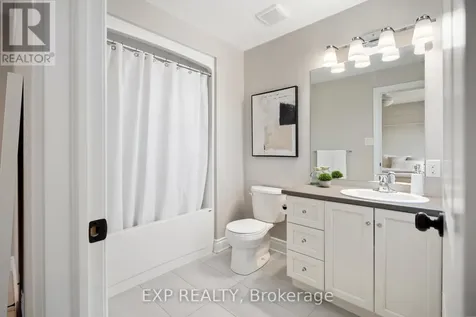 580 Pinawa Circle Ottawa ON K2J 5Y2