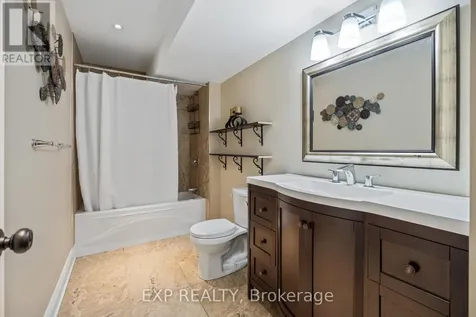 580 Pinawa Circle Ottawa ON K2J 5Y2