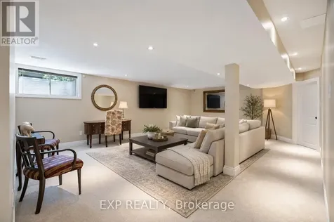 580 Pinawa Circle Ottawa ON K2J 5Y2