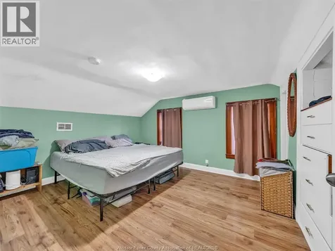 2724 Pillette Road Windsor ON N8T 1R1