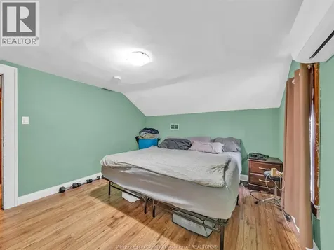 2724 Pillette Road Windsor ON N8T 1R1