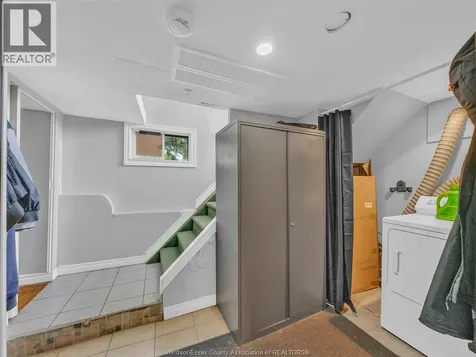 2724 Pillette Road Windsor ON N8T 1R1