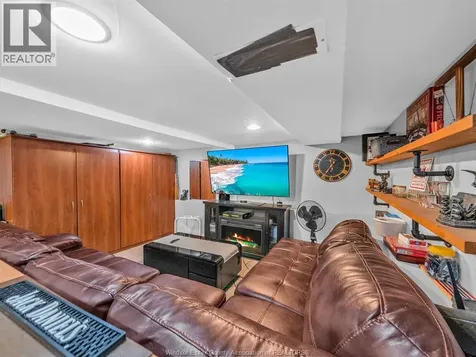2724 Pillette Road Windsor ON N8T 1R1