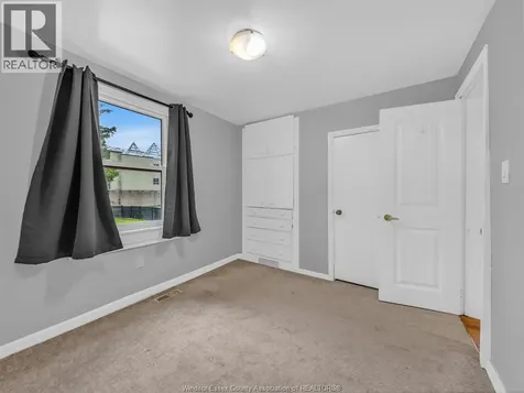 2724 Pillette Road Windsor ON N8T 1R1