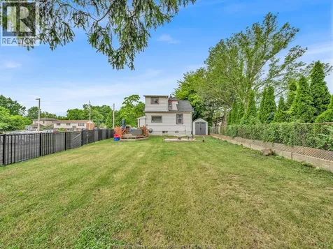 2724 Pillette Road Windsor ON N8T 1R1