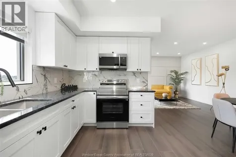 755 Grand Marais Windsor ON N8X 3H8