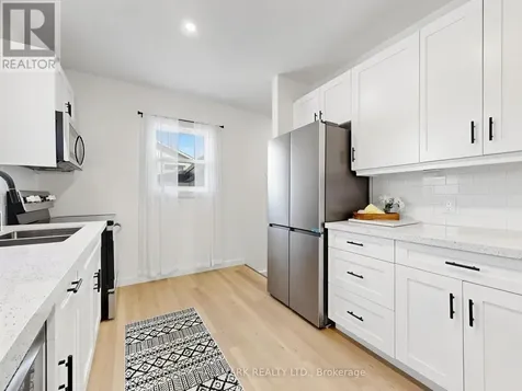 19 Ludlow Street Midland ON L4R 4B7