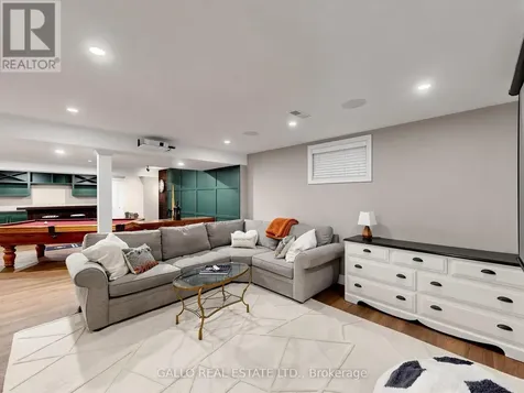 35 Campbell Drive Uxbridge ON L9P 1R5