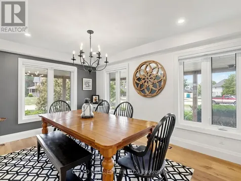 35 Campbell Drive Uxbridge ON L9P 1R5
