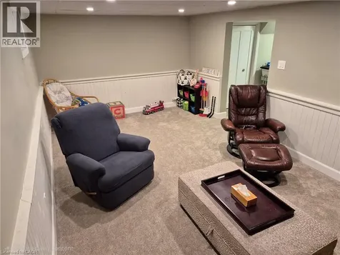 384 Pioneer Drive Kitchener ON N2P 1K6