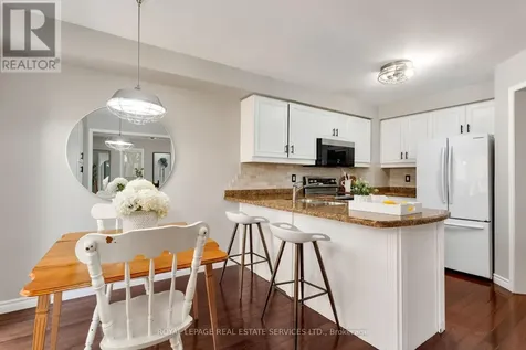 2006 Glenada Crescent Oakville (wc Wedgewood Creek) ON L6H 5R9