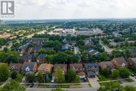 2006 Glenada Crescent Oakville (wc Wedgewood Creek) ON L6H 5R9