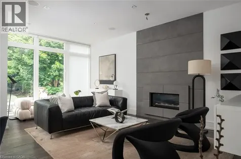 1025 Bridge Road Oakville ON L6L 2B4