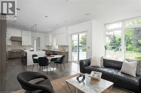 1025 Bridge Road Oakville ON L6L 2B4