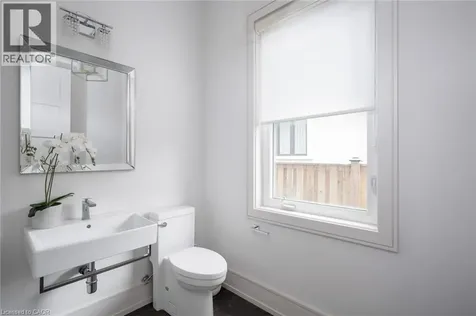 1025 Bridge Road Oakville ON L6L 2B4