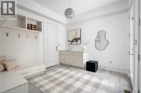 1025 Bridge Road Oakville ON L6L 2B4