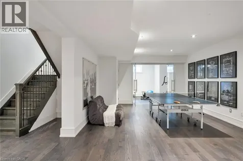 1025 Bridge Road Oakville ON L6L 2B4