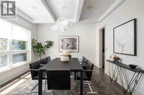 1025 Bridge Road Oakville ON L6L 2B4
