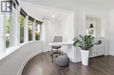 225 St. Paul Street Burlington ON L7R 4G9