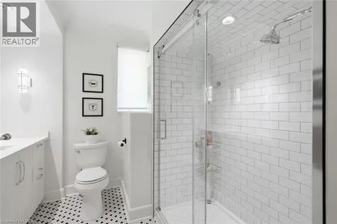 225 St. Paul Street Burlington ON L7R 4G9
