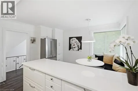 225 St. Paul Street Burlington ON L7R 4G9