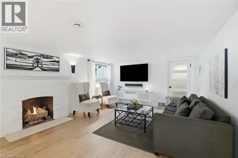 225 St. Paul Street Burlington ON L7R 4G9