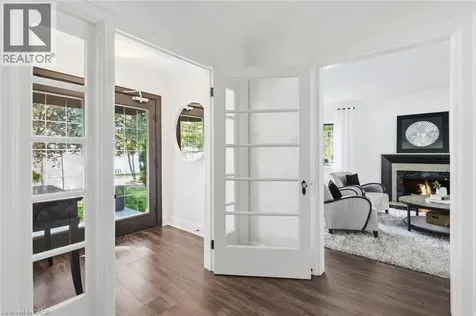 225 St. Paul Street Burlington ON L7R 4G9