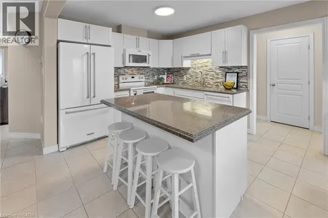 4875 John Street Beamsville ON L3J 0P2