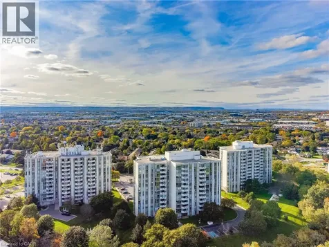 5070 Pinedale Avenue Burlington ON L7L 5V6