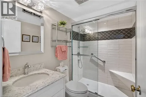 5070 Pinedale Avenue Burlington ON L7L 5V6