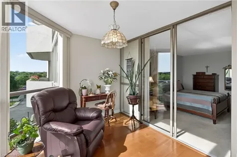 5070 Pinedale Avenue Burlington ON L7L 5V6