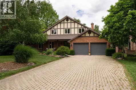 11 Algonquian Drive Chatham ON N7M 5Y2