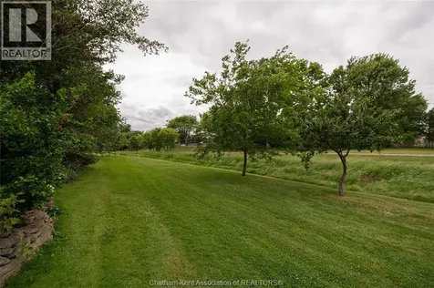 11 Algonquian Drive Chatham ON N7M 5Y2