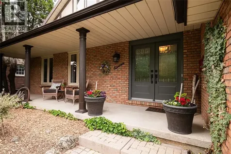 11 Algonquian Drive Chatham ON N7M 5Y2