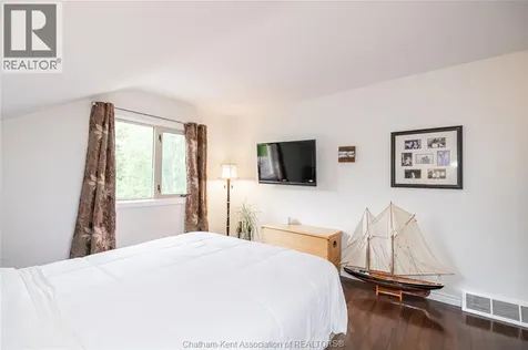 11 Algonquian Drive Chatham ON N7M 5Y2