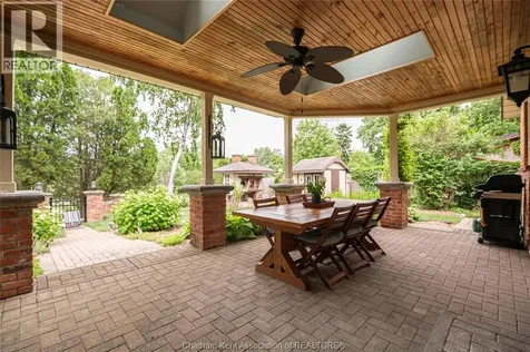 11 Algonquian Drive Chatham ON N7M 5Y2